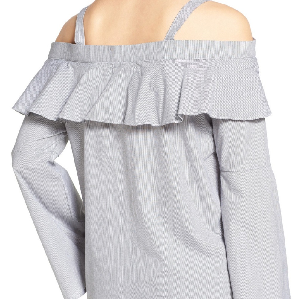 Cold Shoulder Ruffle Blouse - Picture 3 of 5